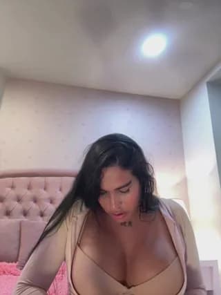 Bella__Wood - stripchat
