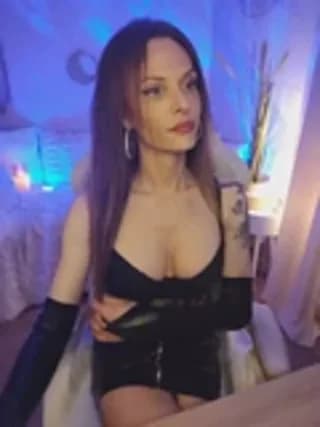 Luna_Kitanna - stripchat