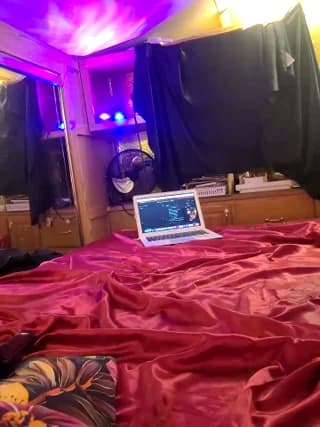 annika_lately - stripchat